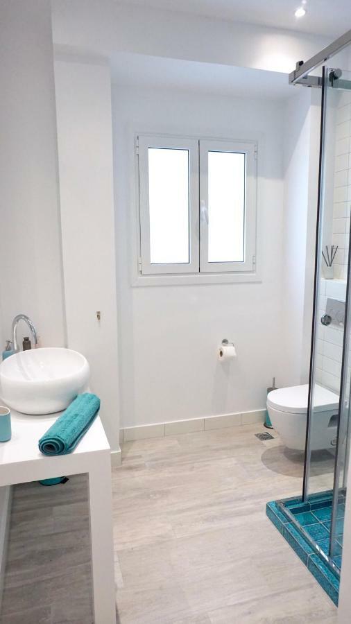 Minimal Fresh Design Apt In Athens Apartment Luaran gambar