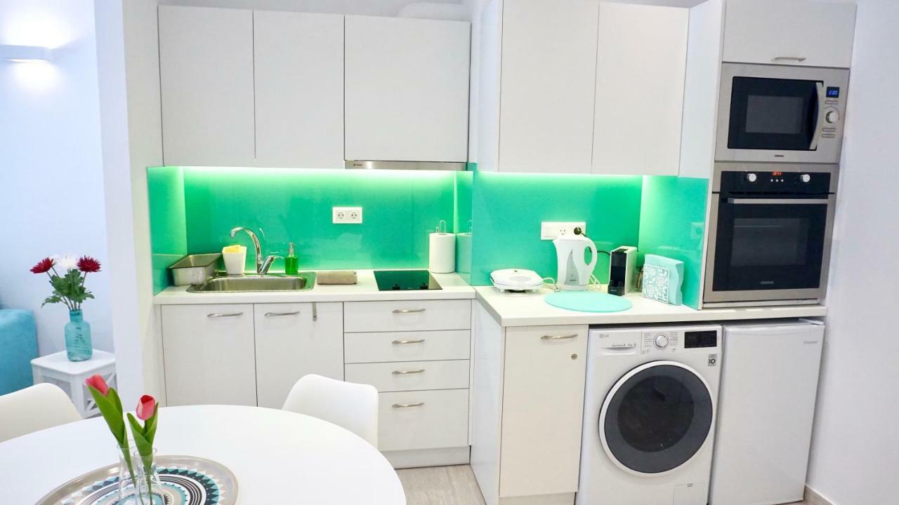 Minimal Fresh Design Apt In Athens Apartment Luaran gambar